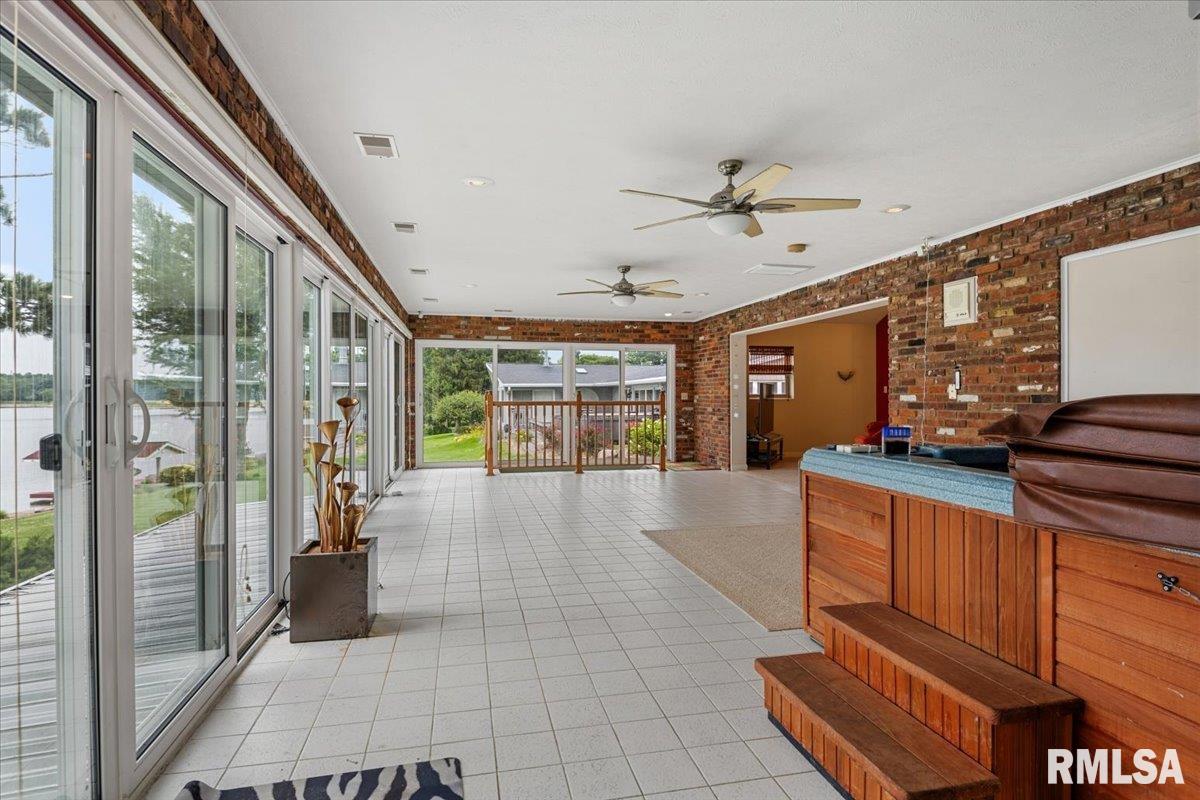 1013 East Lake Shore Drive Springfield, IL 62712 - Photo 34 of 82