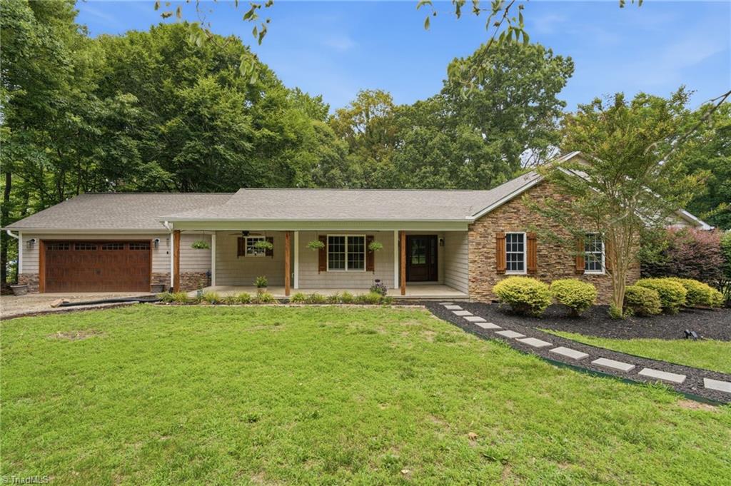 376 Staplewood Road Lexington, NC 27295 - Photo 1 of 50 Front