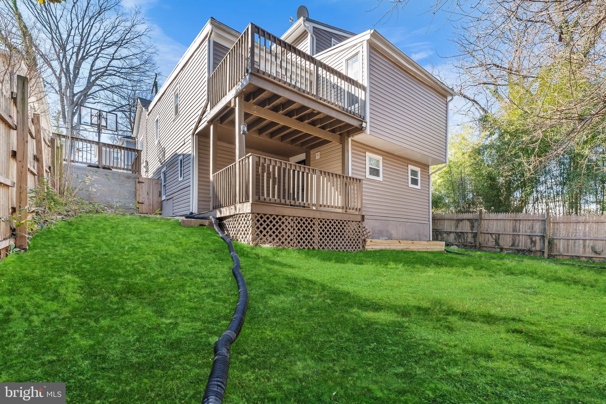 5602 Clay Pl Northeast  