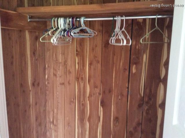 1001 Spencer Hamilton Road Loretto, KY 40037 - Photo 13 of 17 Spencer Hamilton-closet