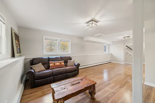 $599,999 | 541 Judd Road, Southbury, CT 06488