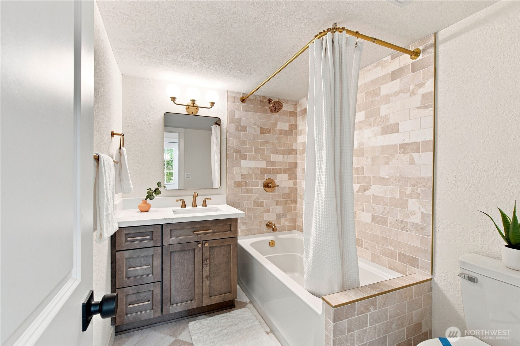 23501 Wallitner Road Arlington, WA 98223 - Photo 16 of 40 Gallery Image 16