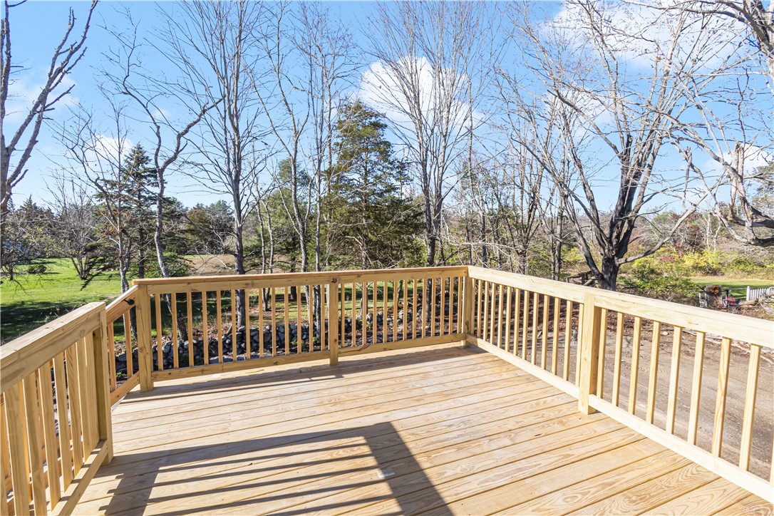 23 Vaughn Hollow Road Coventry, RI 02827 - Photo 24 of 31