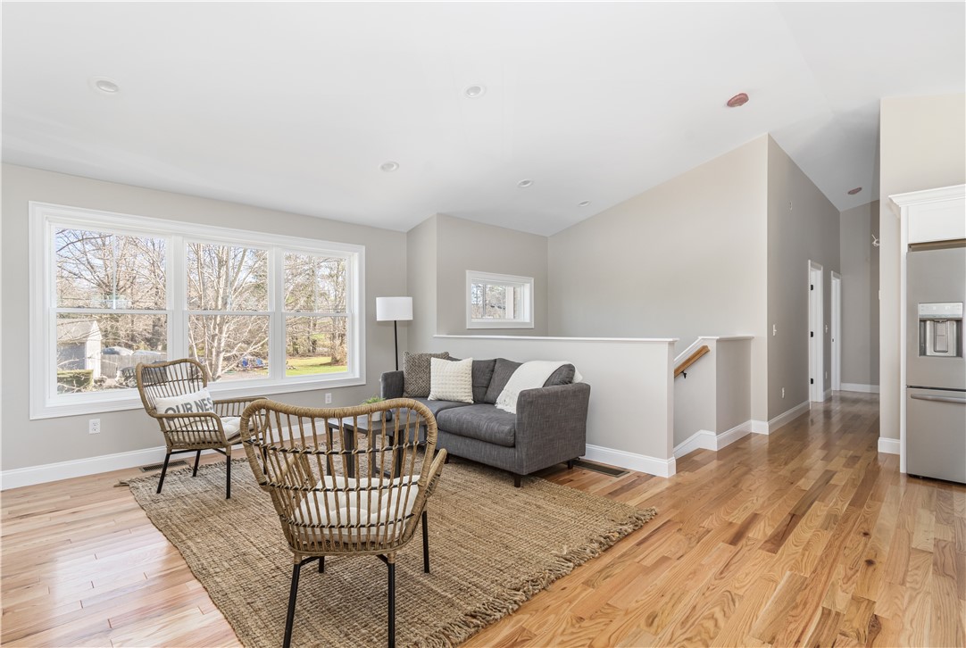 23 Vaughn Hollow Road Coventry, RI 02827 - Photo 10 of 31