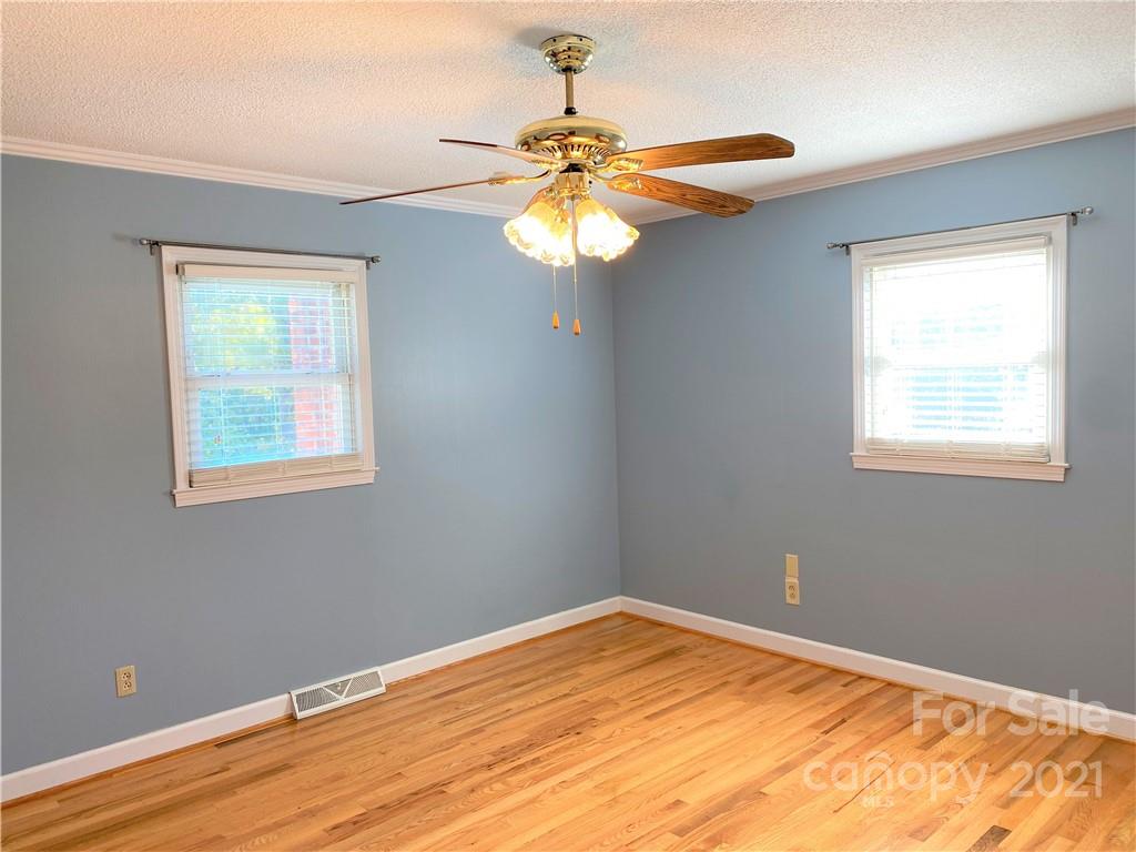 368 Center Street Chester, SC 29706 - Photo 8 of 35 Gallery Image 8