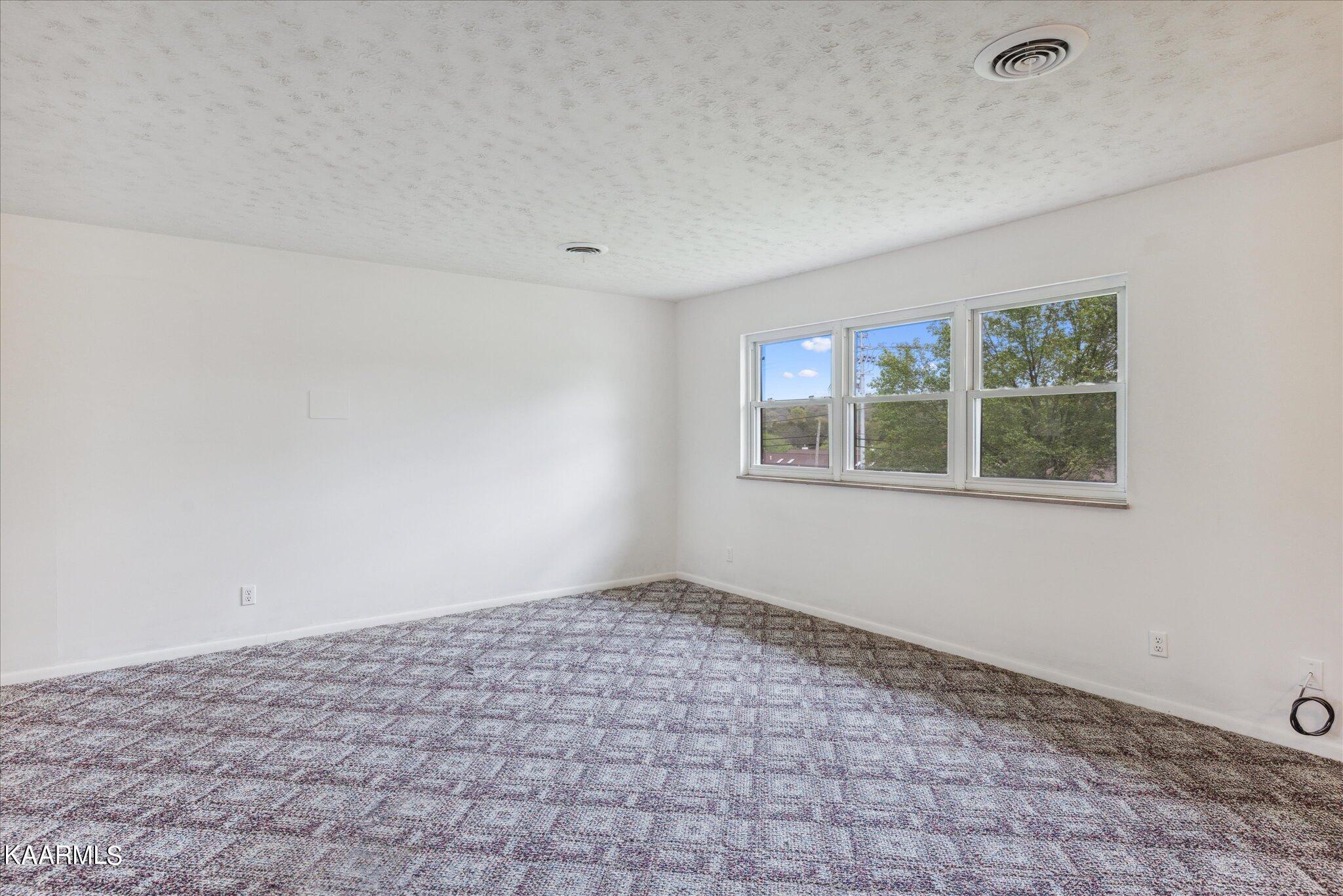 7001 Washington Pike Corryton, TN 37721 - Photo 12 of 33 12. Unit two living room another view