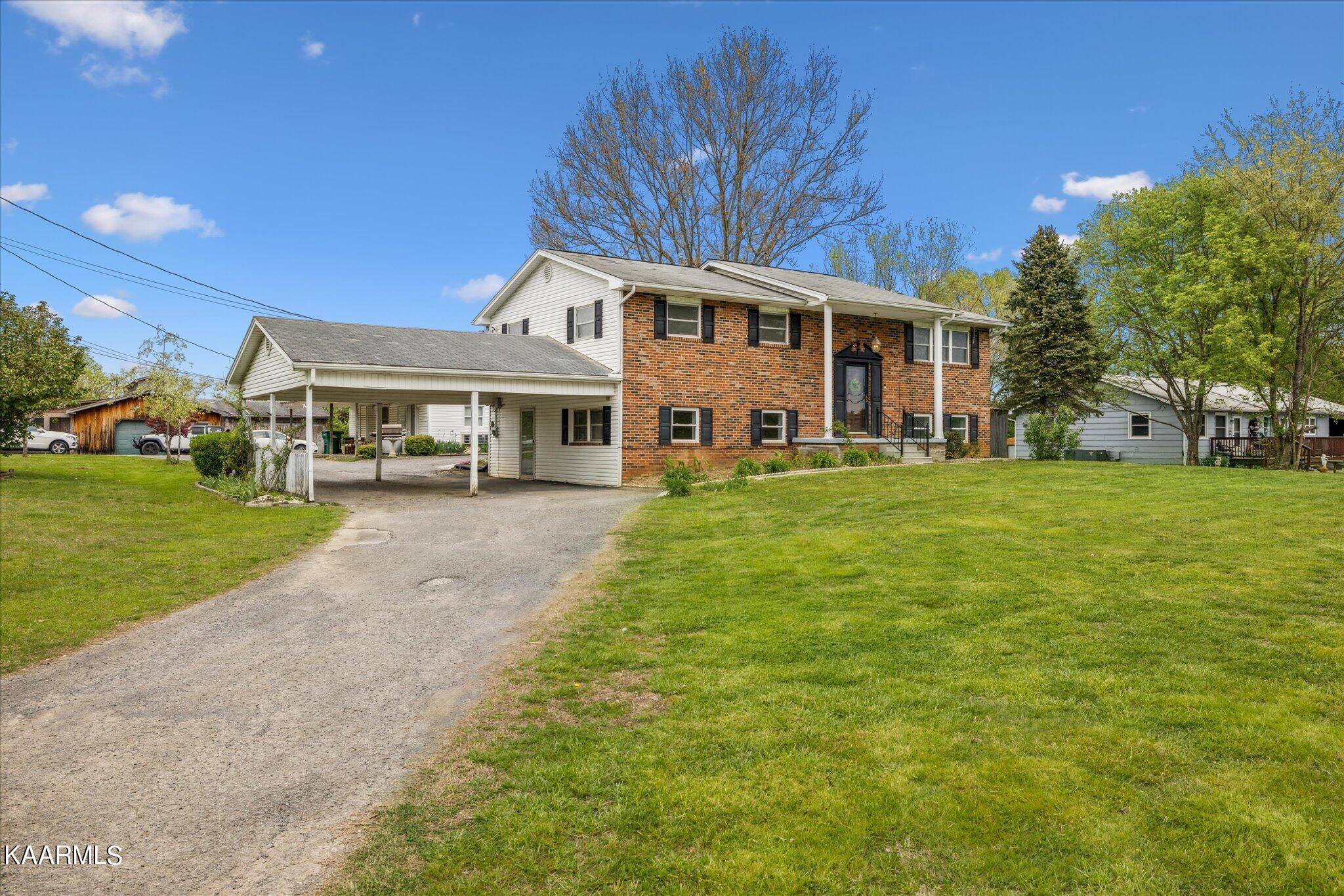 7001 Washington Pike Corryton, TN 37721 - Photo 2 of 33 2. House front another view