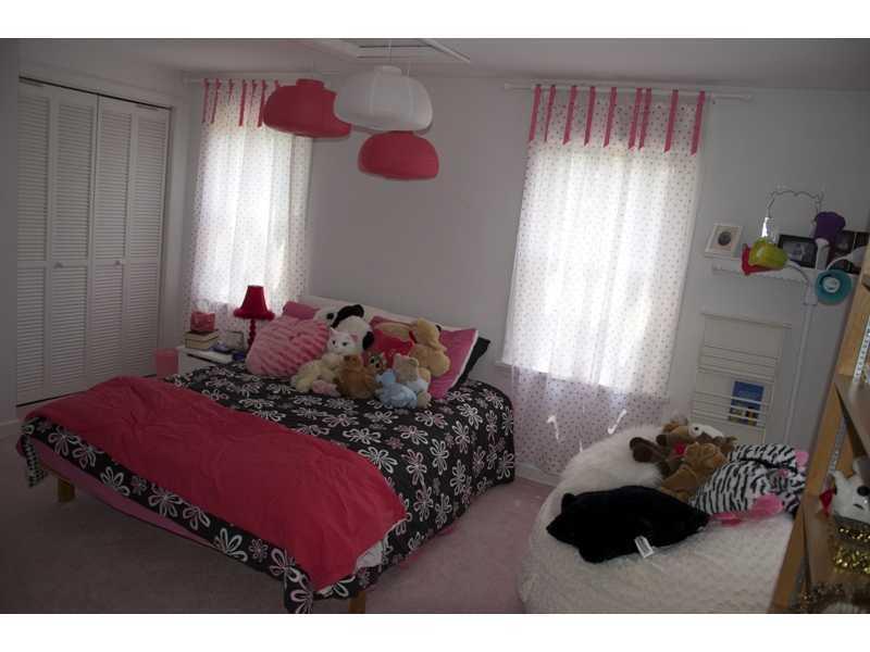 225 Wylie Road Saxonburg, PA 16056 - Photo 14 of 20 Bedroom.