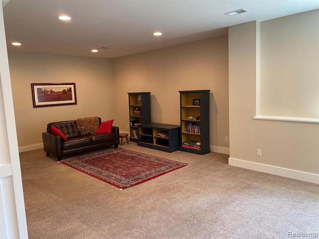 11061 Ridge View Trail Fenton, MI 48430 - Photo 35 of 54