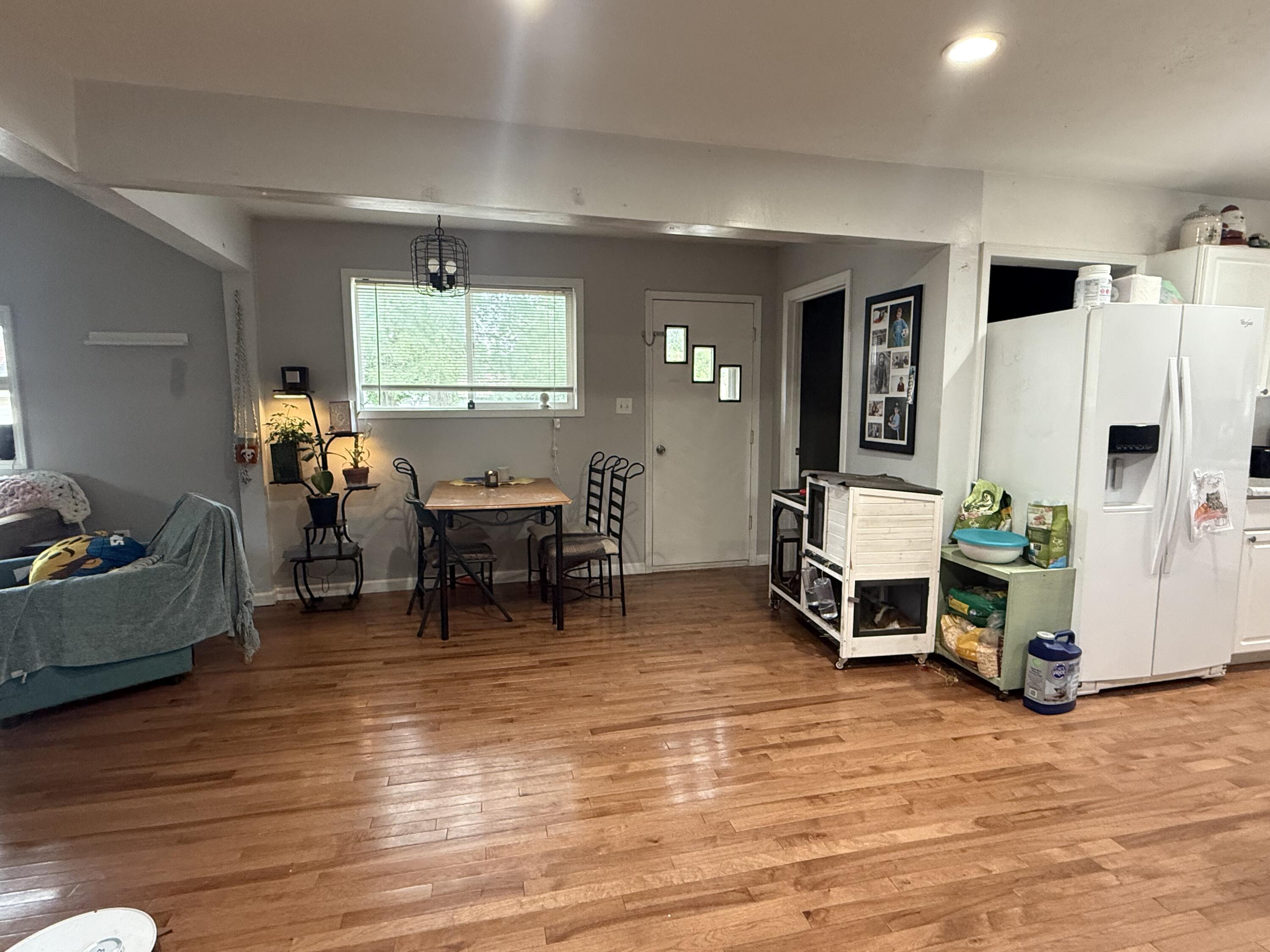 408 Reed Street Nashville, MI 49073 - Photo 15 of 26 IMG_7644