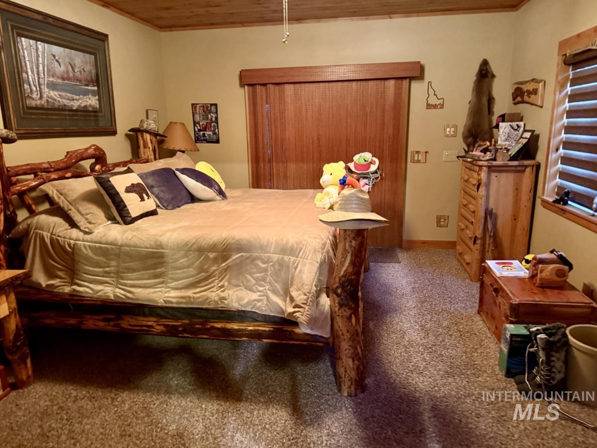 515 Cabarton Road Cascade, ID 83611 - Photo 16 of 36