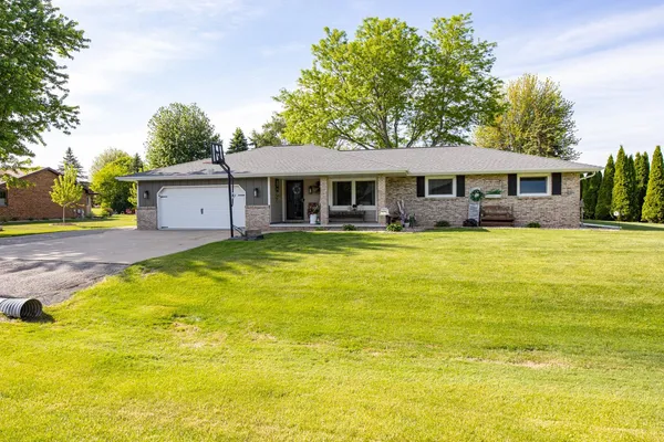 $455,000 | W2593 Colonial Court, Appleton, WI 54915