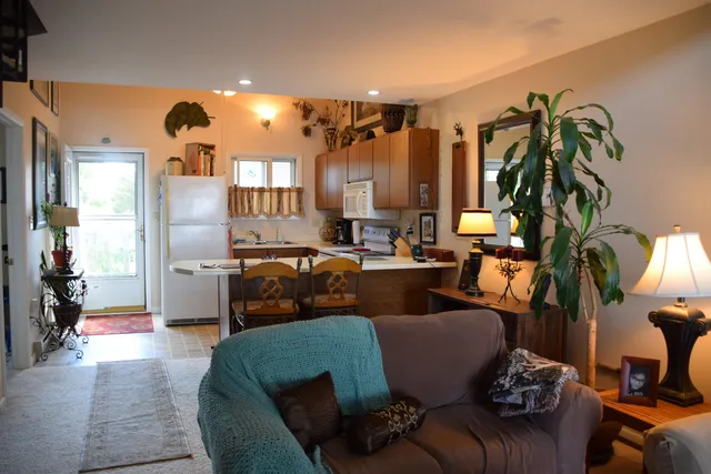 $229,900 | 727 East Lakeview Road, Unit 8, Hustisford, WI 53034