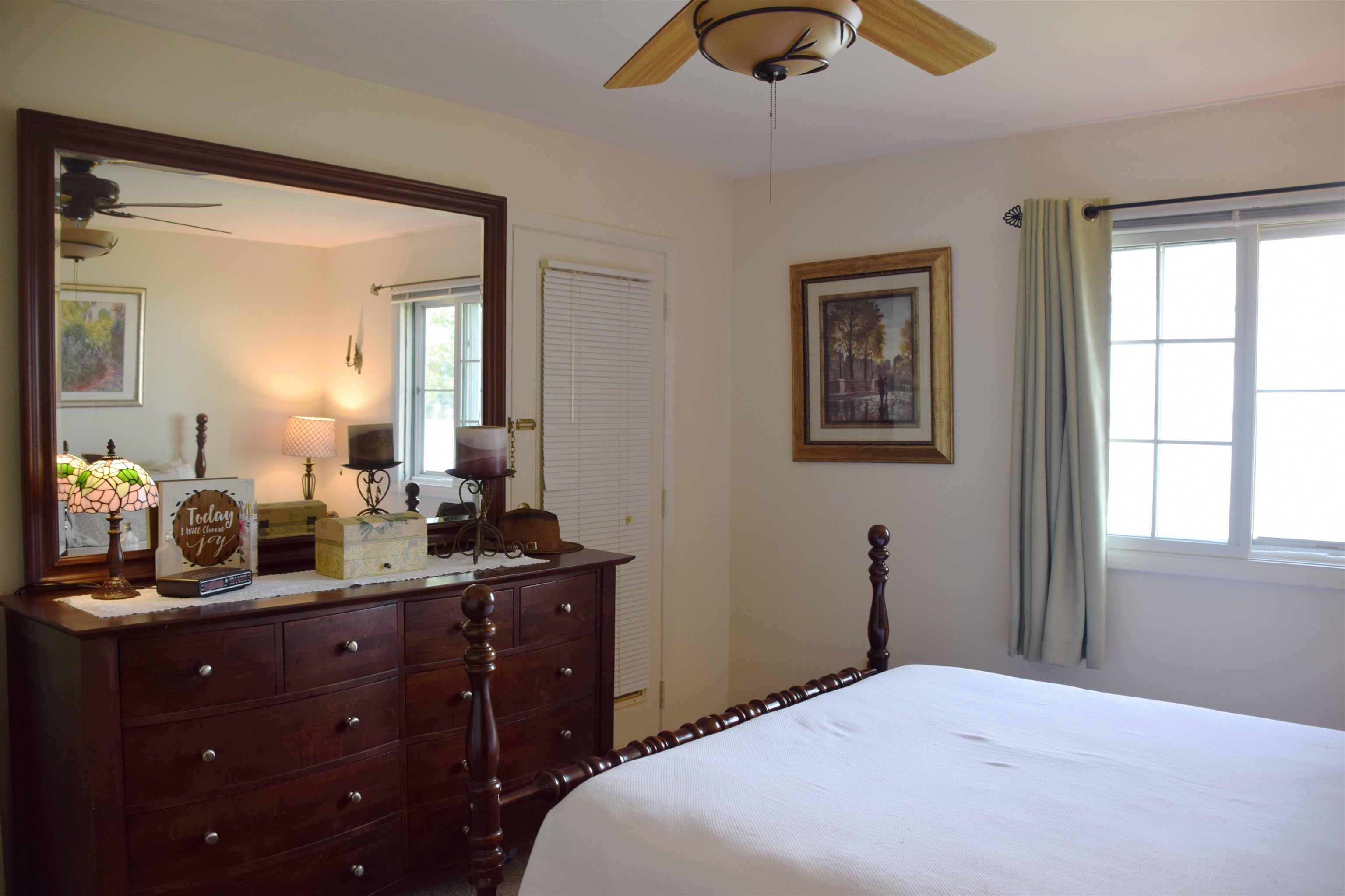 727 East Lakeview Road, Unit 8 Hustisford, WI 53034 - Photo 8 of 25