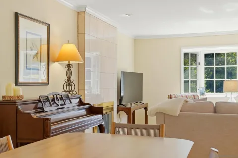 $3,249,000 | 6859 Avenida Andorra, La Jolla, CA 92037