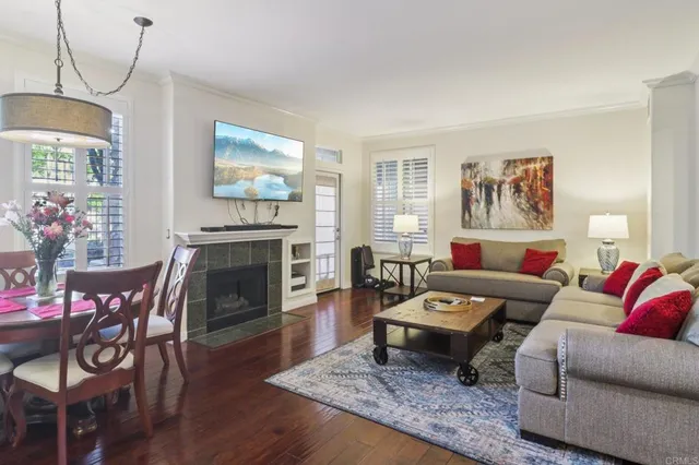 $679,000 | 10978 Serafina Lane, San Diego, CA 92128