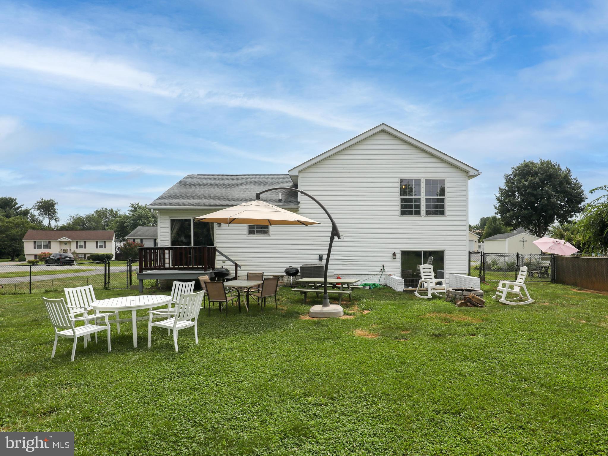 25 Cottontail Court Ranson, WV 25438 - Photo 4 of 34