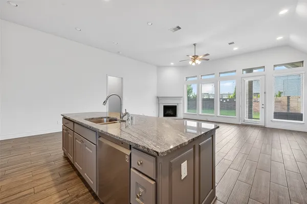 $3,500 | 18202 Nisbet Crossing, Richmond, TX 77407