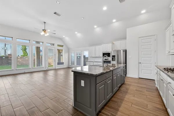 $3,500 | 18202 Nisbet Crossing, Richmond, TX 77407