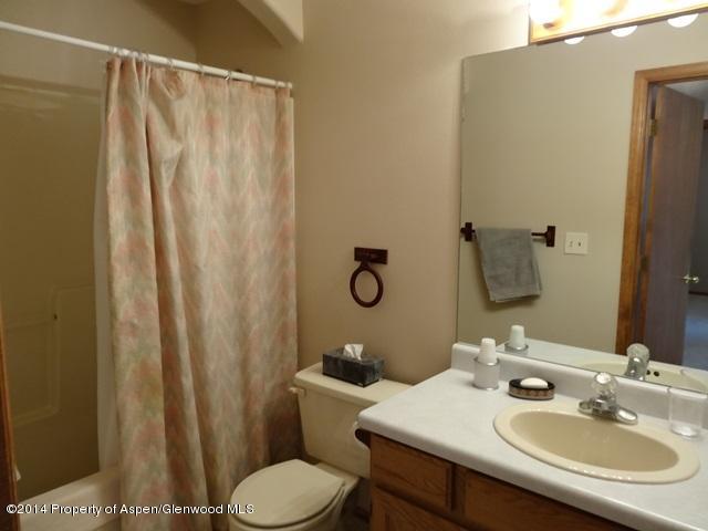 605 Ginseng Road New Castle, CO 81647 - Photo 20 of 29 bathup