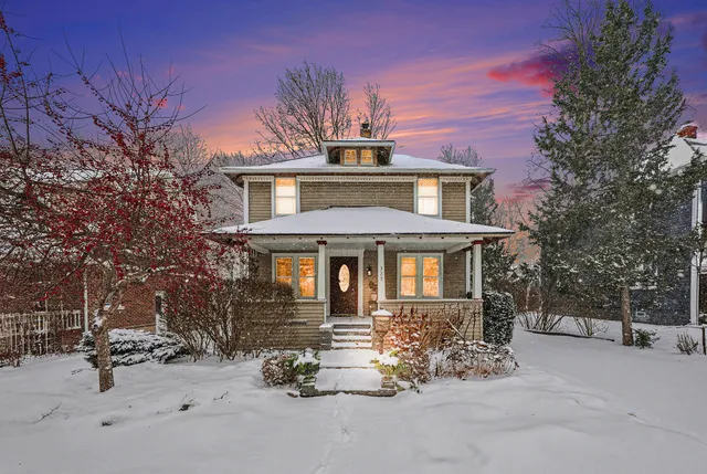 $365,000 | 325 West St Clair Street, Romeo, MI 48065