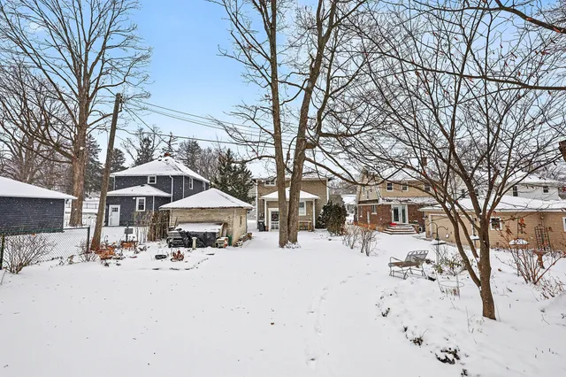 $365,000 | 325 West St Clair Street, Romeo, MI 48065