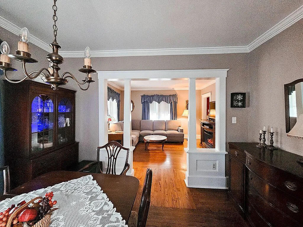 325 West St Clair Street Romeo, MI 48065 - Photo 5 of 21 325_W_St_Clair__3_