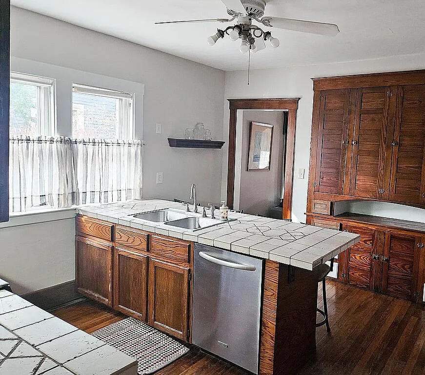 325 West St Clair Street Romeo, MI 48065 - Photo 8 of 21 325_W_St_Clair__22_