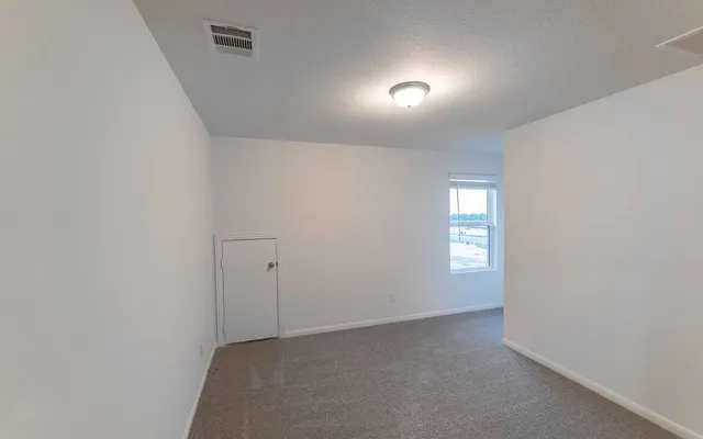 $322,245 | 313 Blue Steel Road, Jarrell, TX 76537