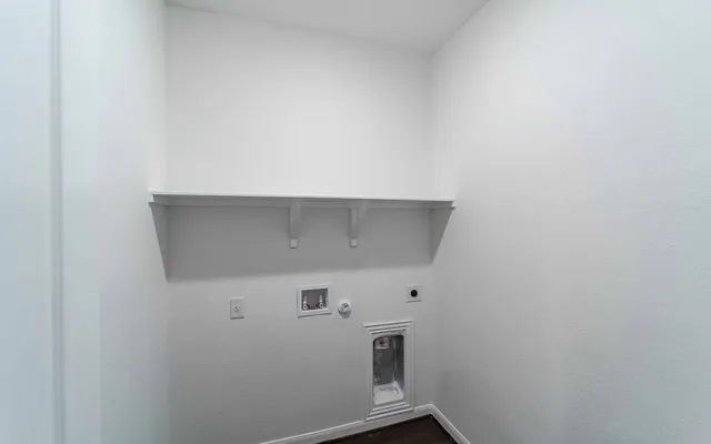 $322,245 | 313 Blue Steel Road, Jarrell, TX 76537