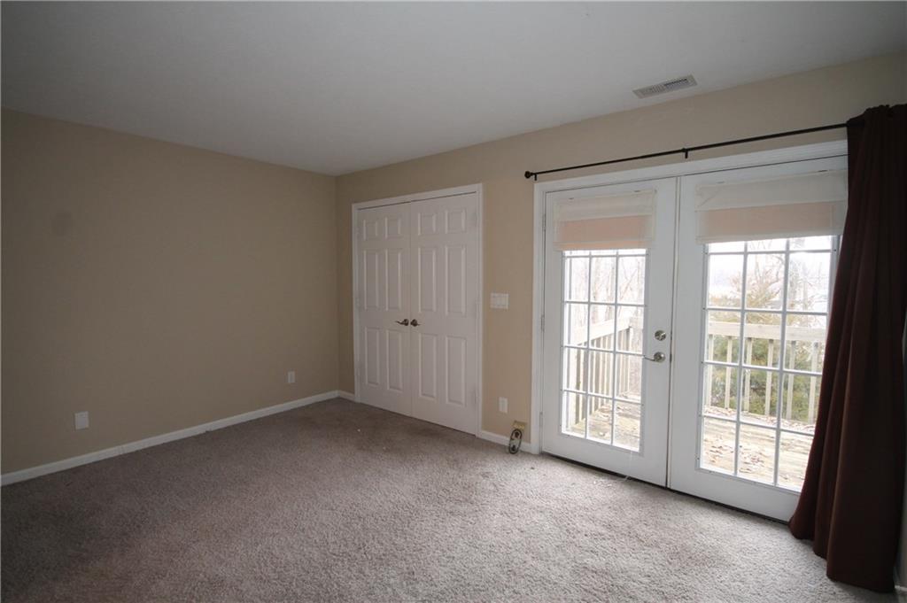 73 Lookout Ridge Drive, Unit E2 Columbus, IN 47201 - Photo 6 of 14 Gallery Image 6
