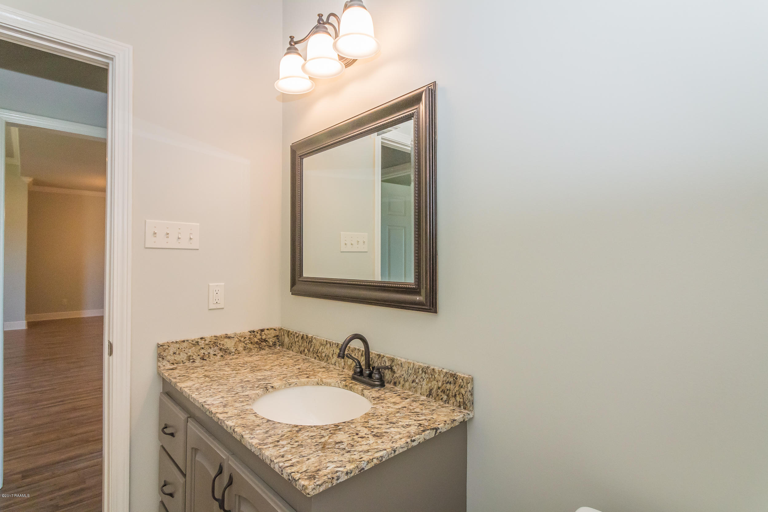 249 Country Meadows Road Church Point, LA 70525 - Photo 15 of 42 InteriorCounMed249-27
