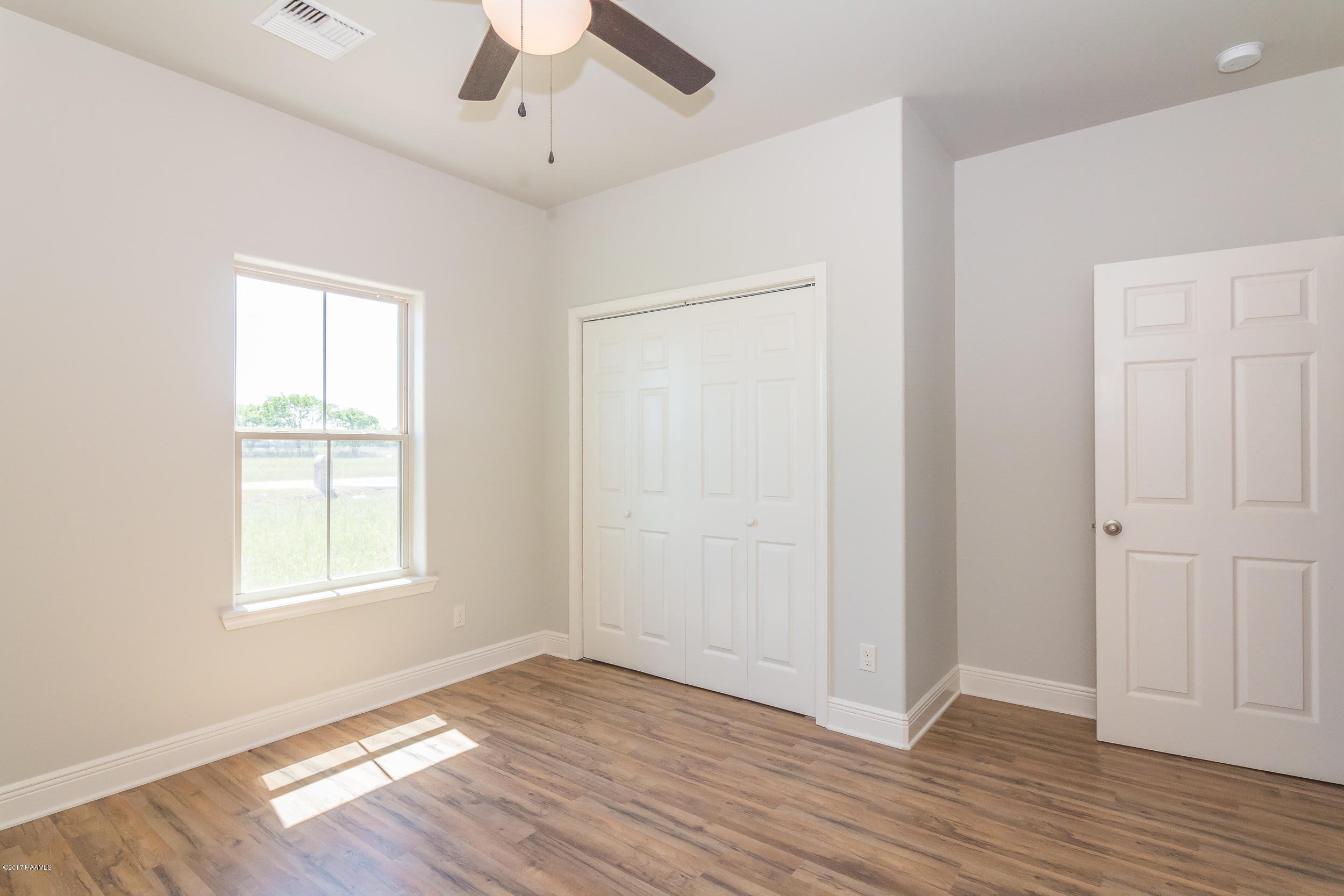 249 Country Meadows Road Church Point, LA 70525 - Photo 19 of 42 InteriorCounMed249-23