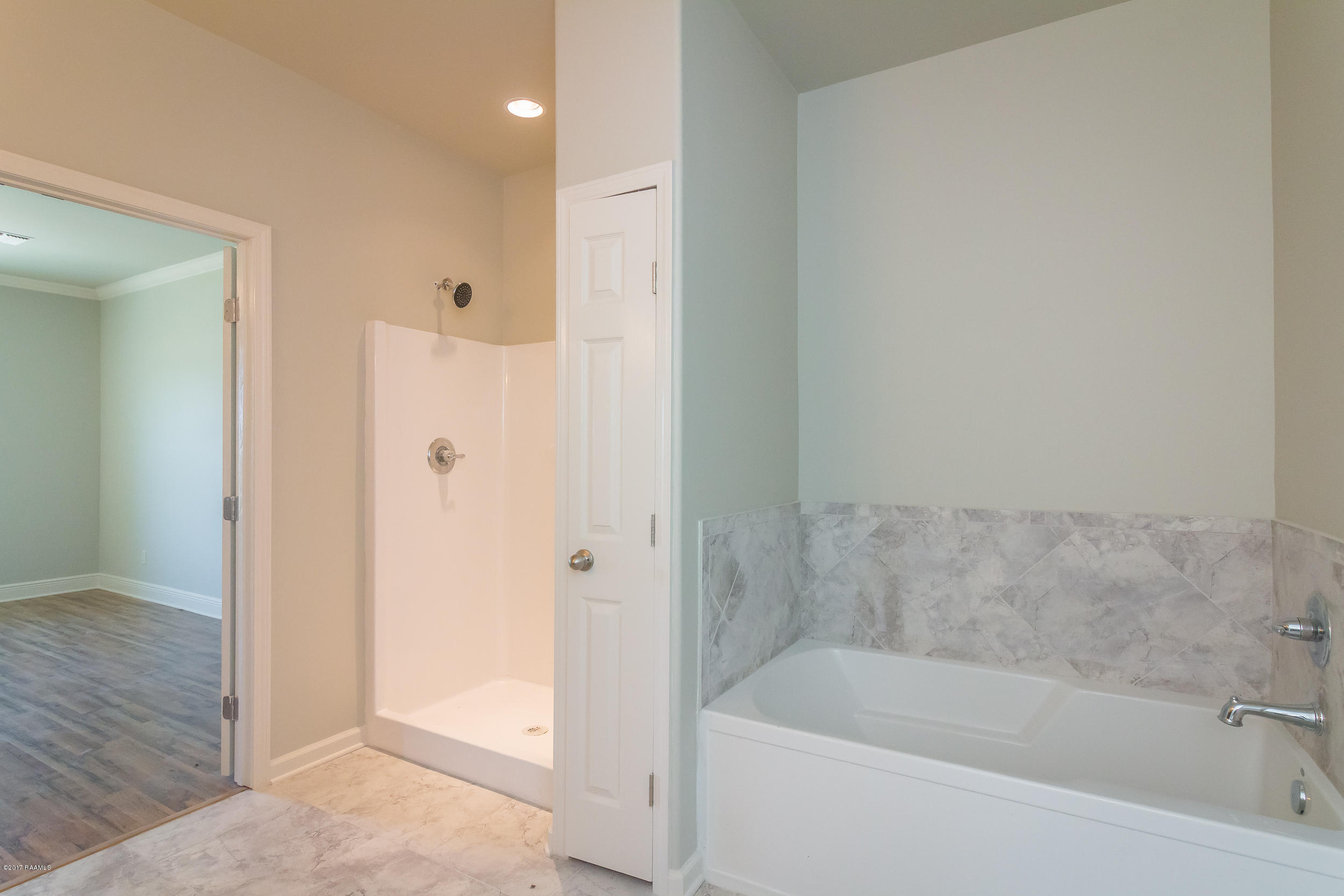 249 Country Meadows Road Church Point, LA 70525 - Photo 23 of 42 InteriorCounMed249-19