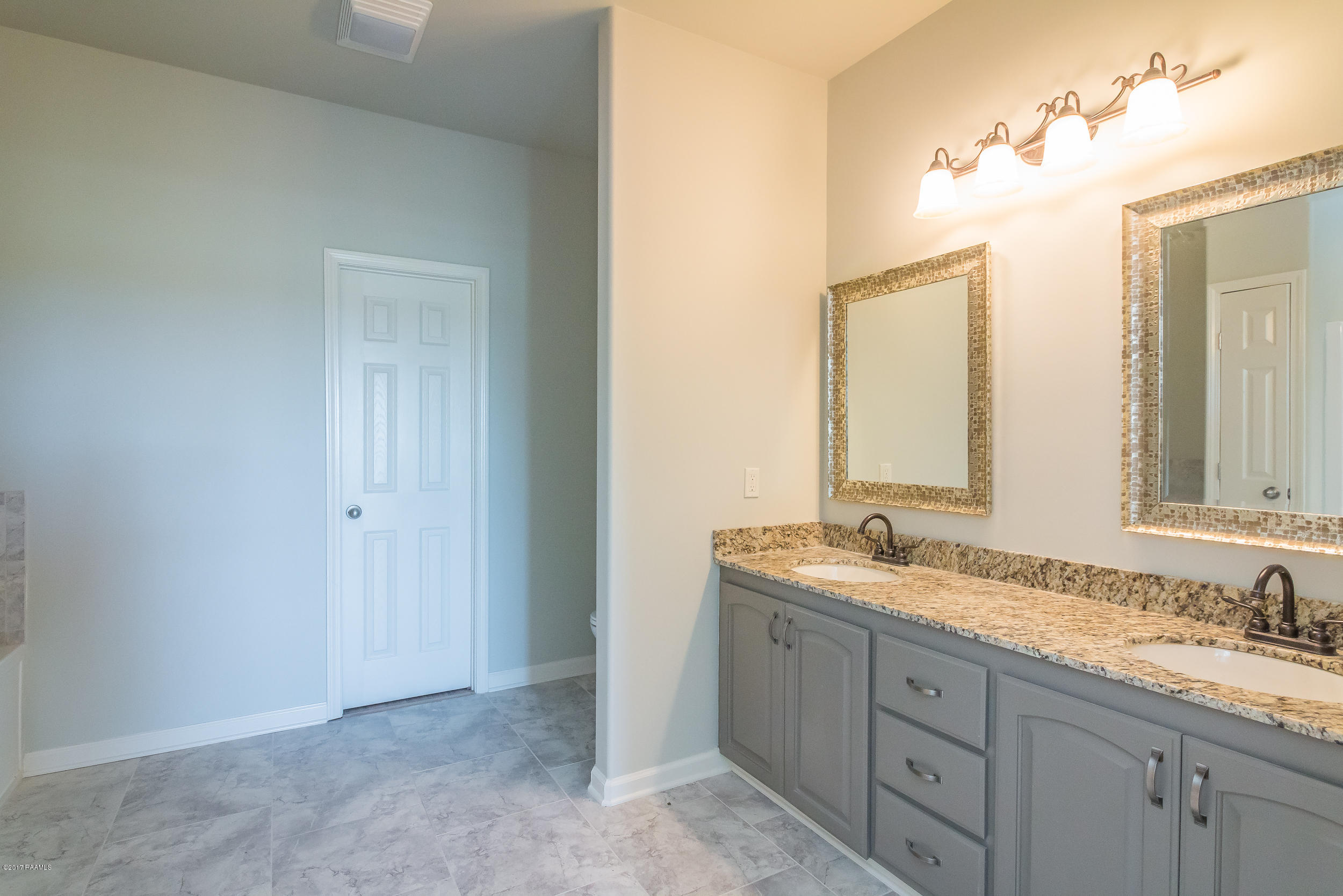 249 Country Meadows Road Church Point, LA 70525 - Photo 26 of 42 InteriorCounMed249-16