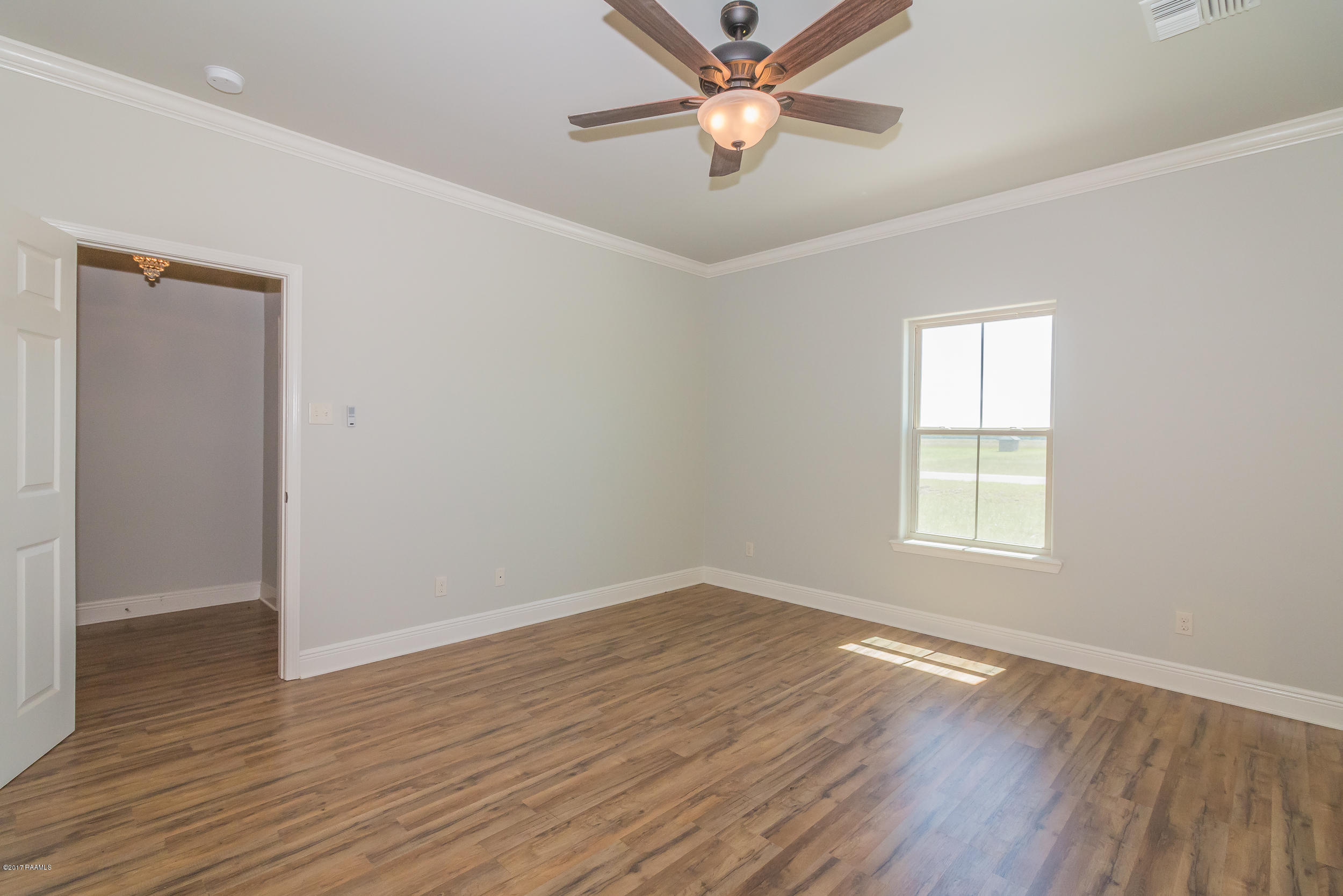 249 Country Meadows Road Church Point, LA 70525 - Photo 27 of 42 InteriorCounMed249-15