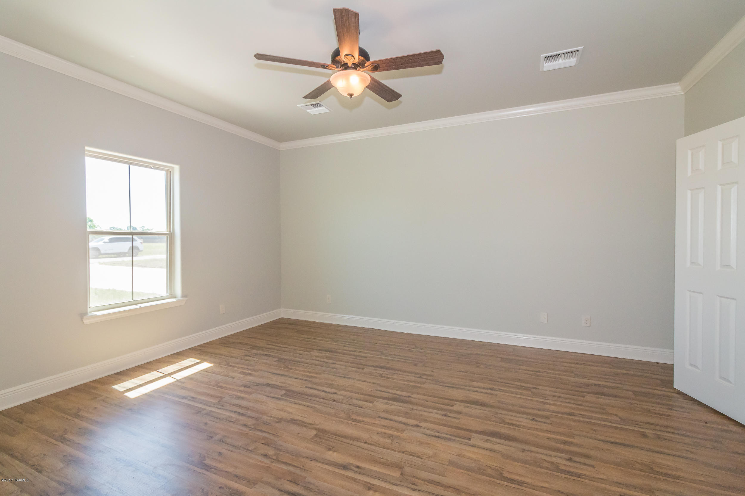 249 Country Meadows Road Church Point, LA 70525 - Photo 29 of 42 InteriorCounMed249-13