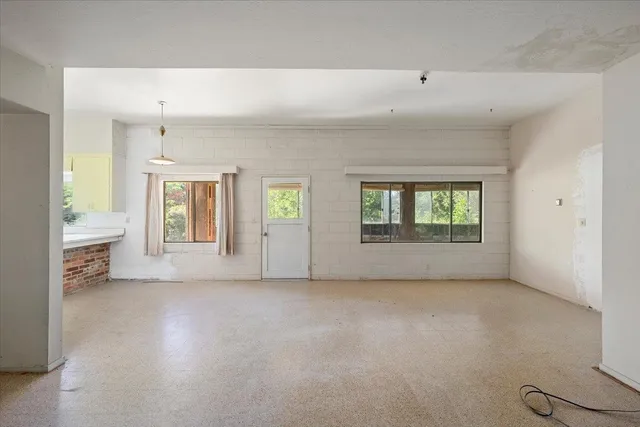 a view of empty room