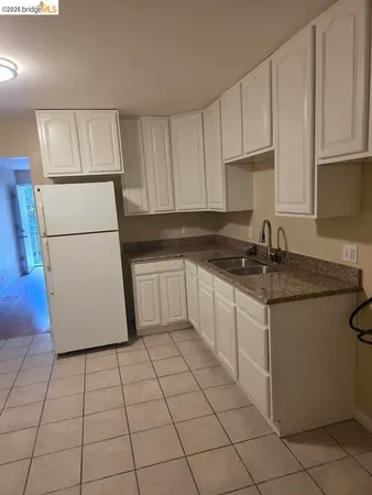 $1,250,000 | 9716 Mountain Boulevard, Oakland, CA 94605