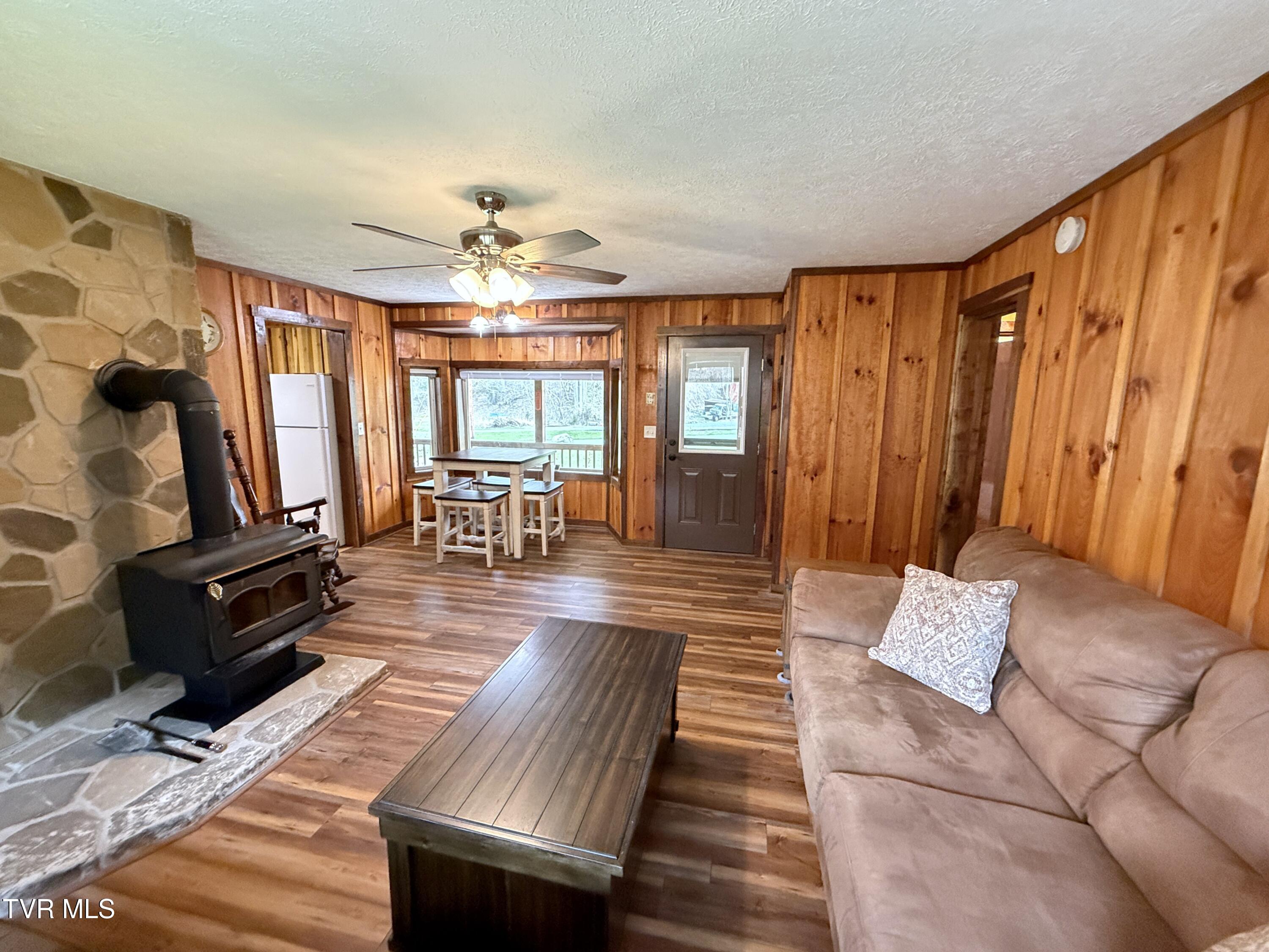 1059 Blue Mill Road Del Rio, TN 37727 - Photo 15 of 27 15