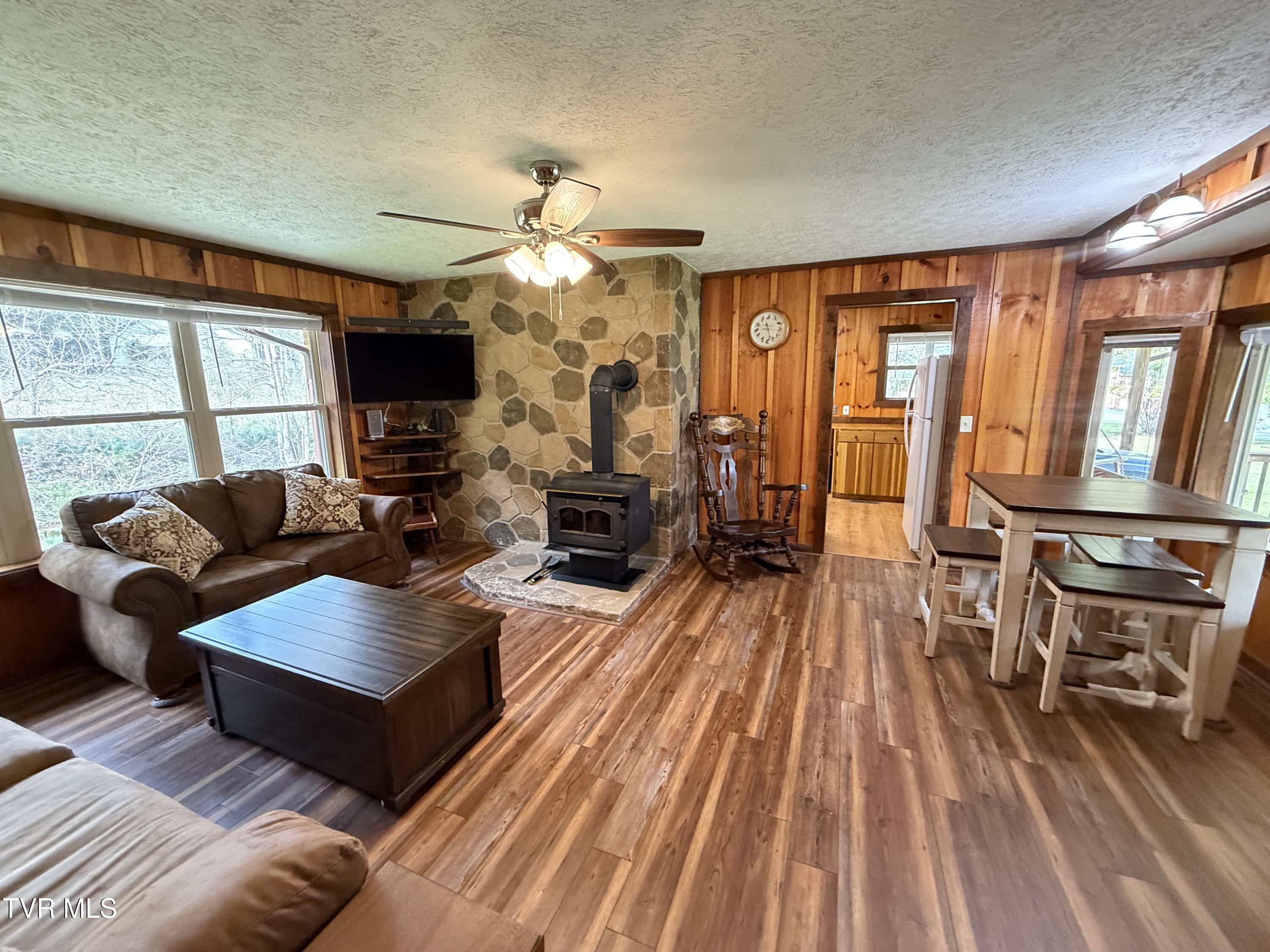 1059 Blue Mill Road Del Rio, TN 37727 - Photo 16 of 27 16