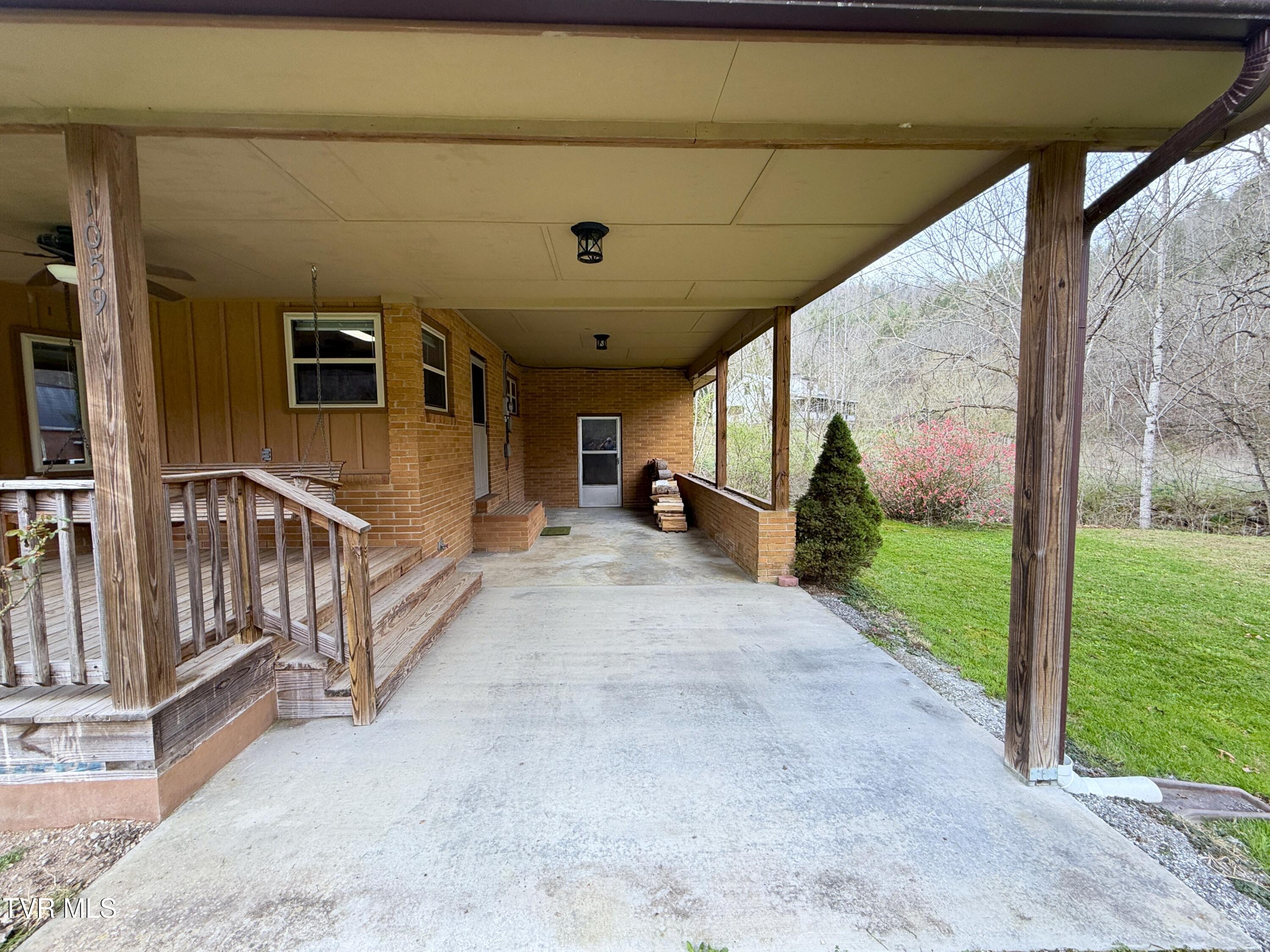 1059 Blue Mill Road Del Rio, TN 37727 - Photo 4 of 27 3