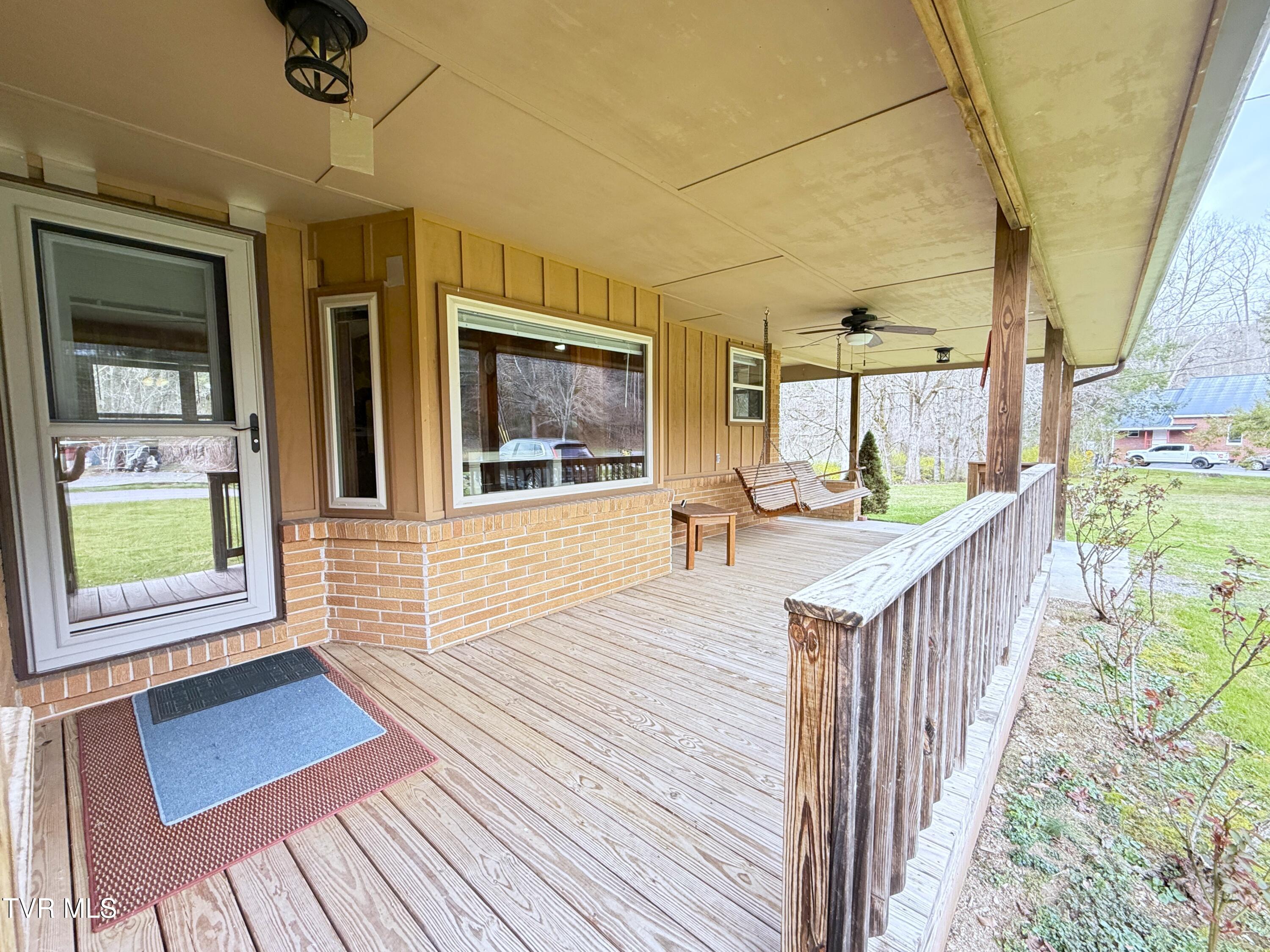 1059 Blue Mill Road Del Rio, TN 37727 - Photo 6 of 27 5