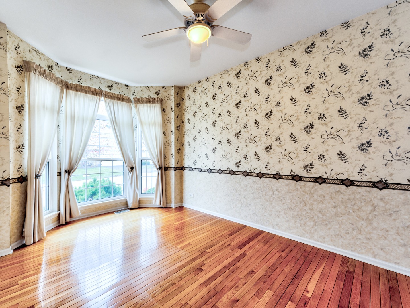 259 Firenze Drive Cary, IL 60013 - Photo 16 of 28