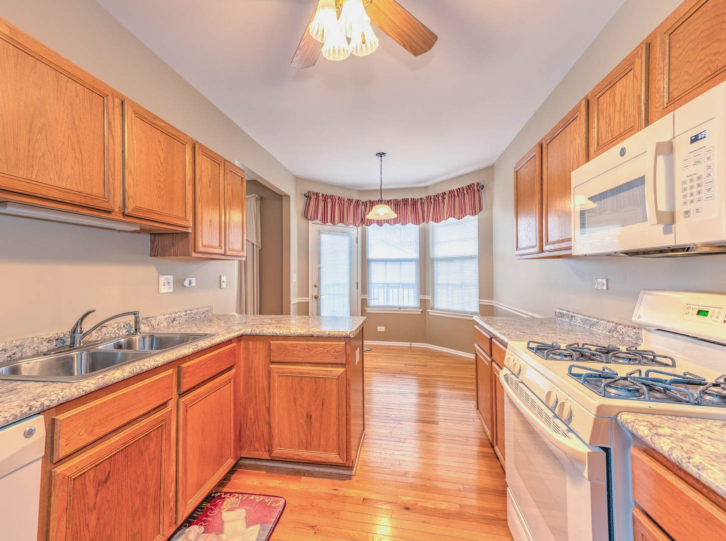 259 Firenze Drive Cary, IL 60013 - Photo 4 of 28