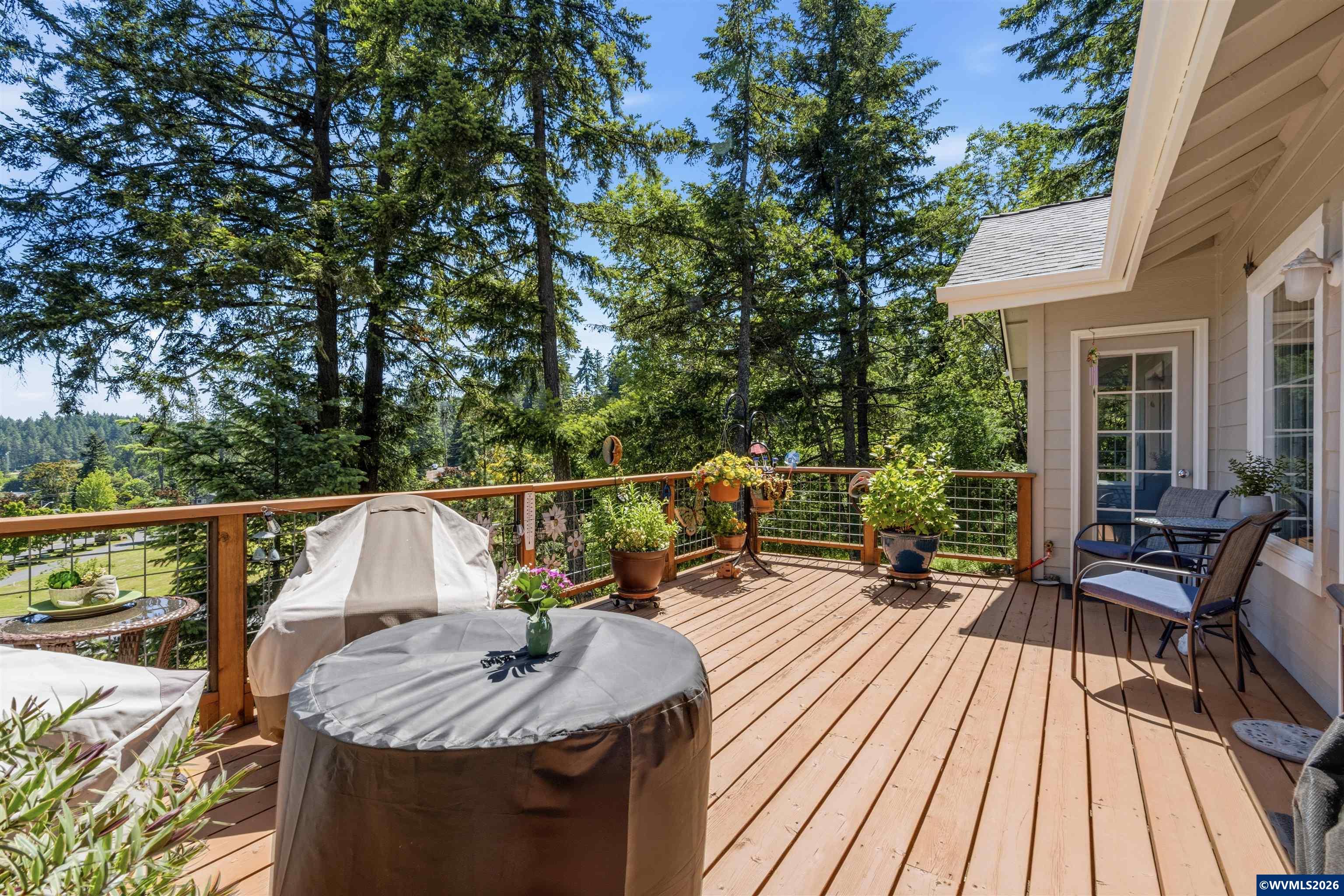 151 Rockridge Loop Eugene, OR 97405 - Photo 18 of 30
