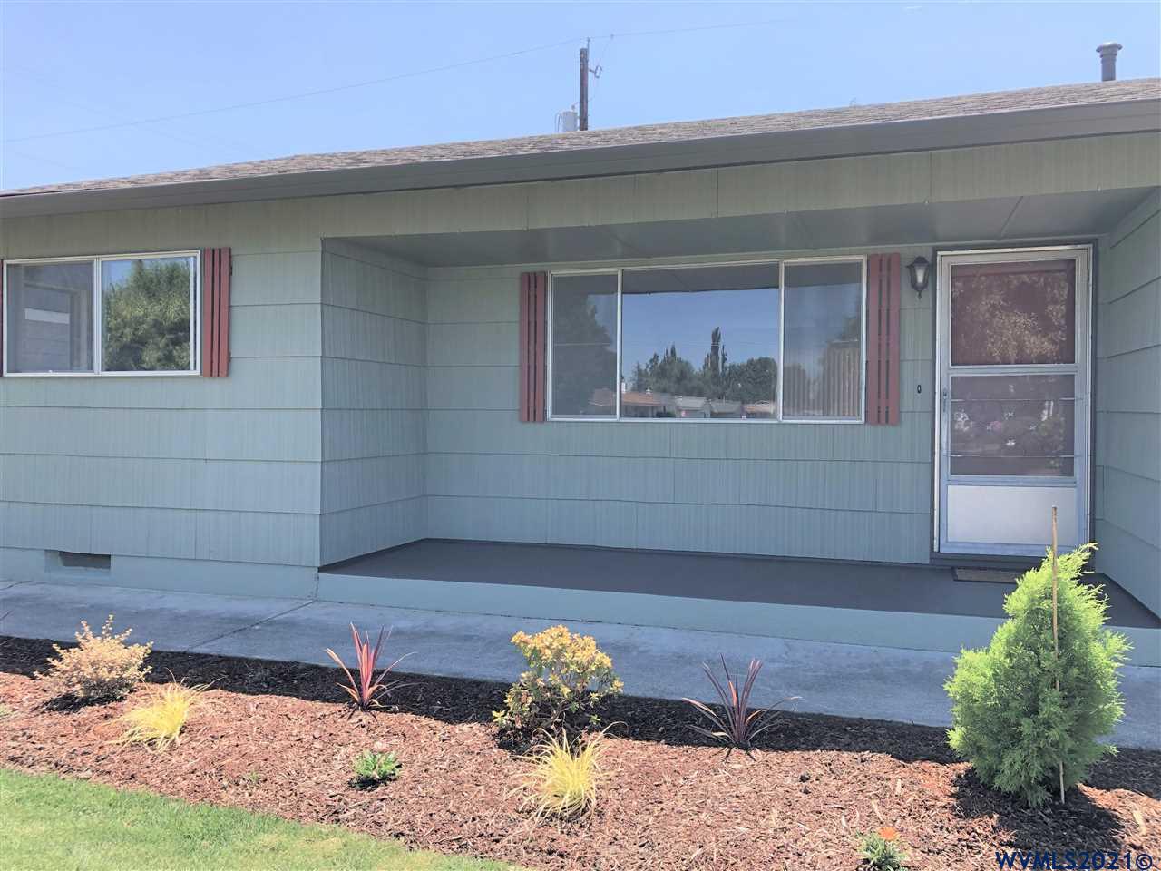 2036 Rainier Road Woodburn, OR 97071 - Photo 2 of 18 Gallery Image 2