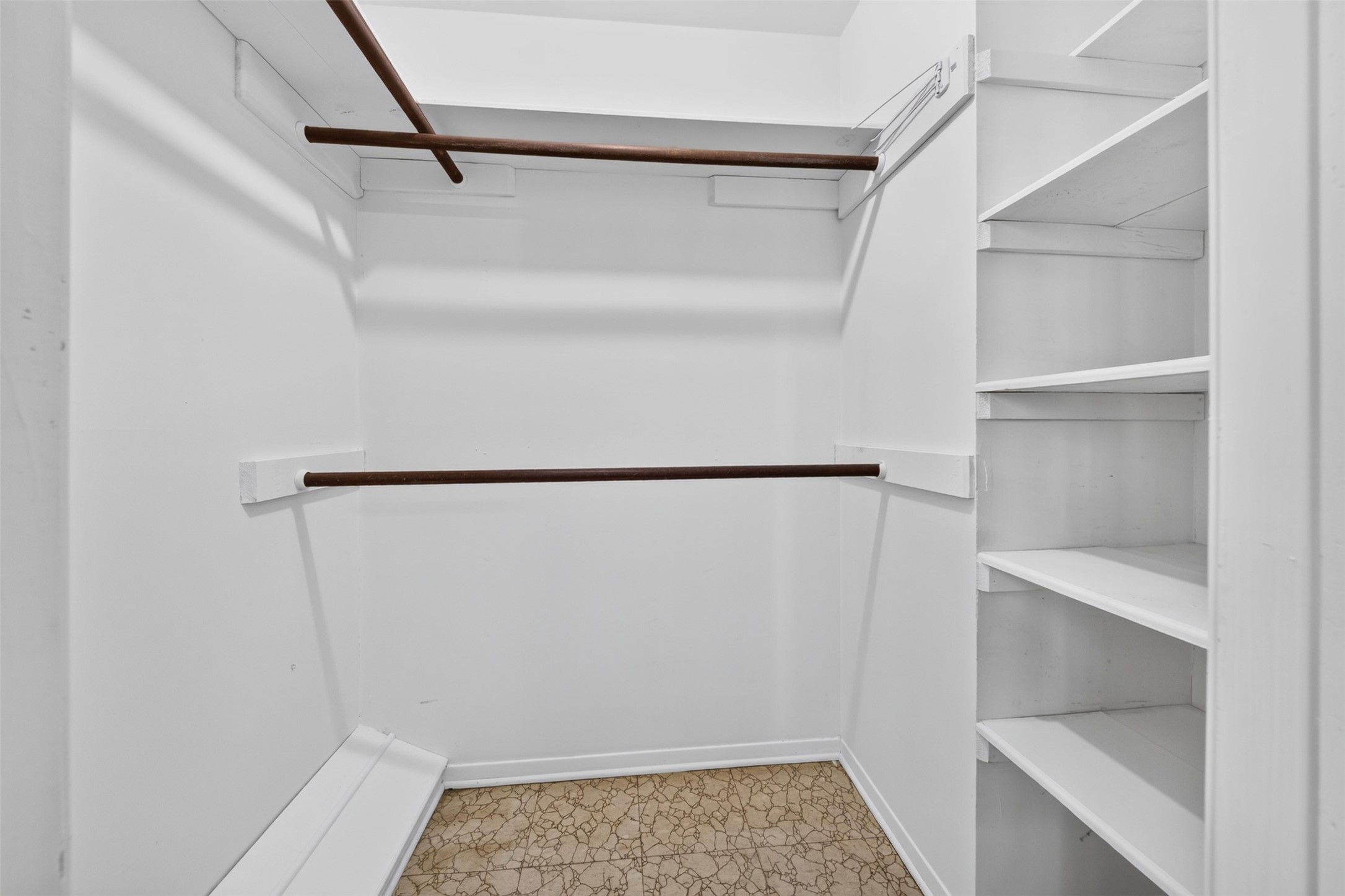 2214 Millhouse Road Houston, TX 77073 - Photo 13 of 20 Primary Closet