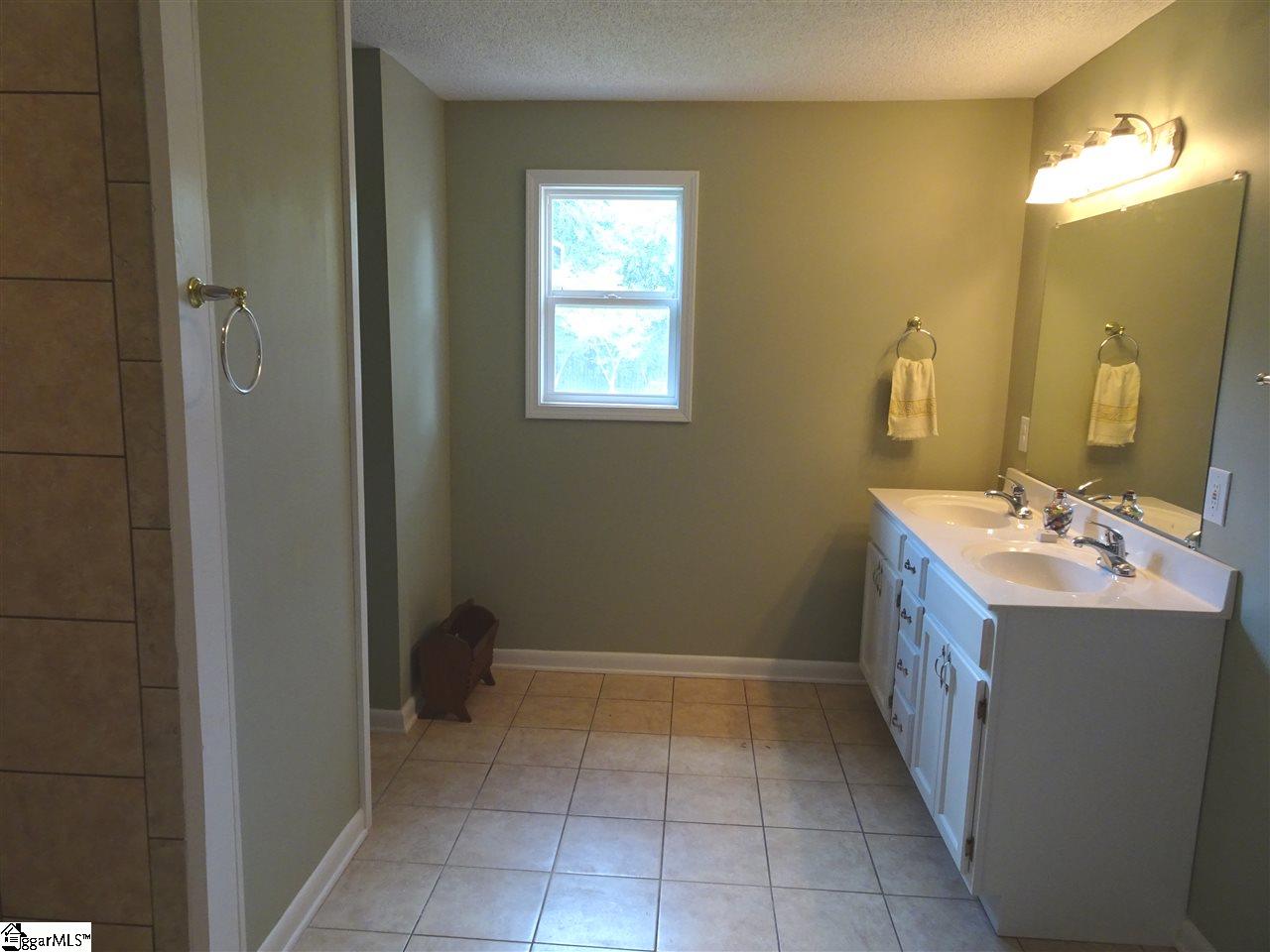 2126 Three And Twenty Road Easley, SC 29642 - Photo 17 of 29 Gallery Image 17