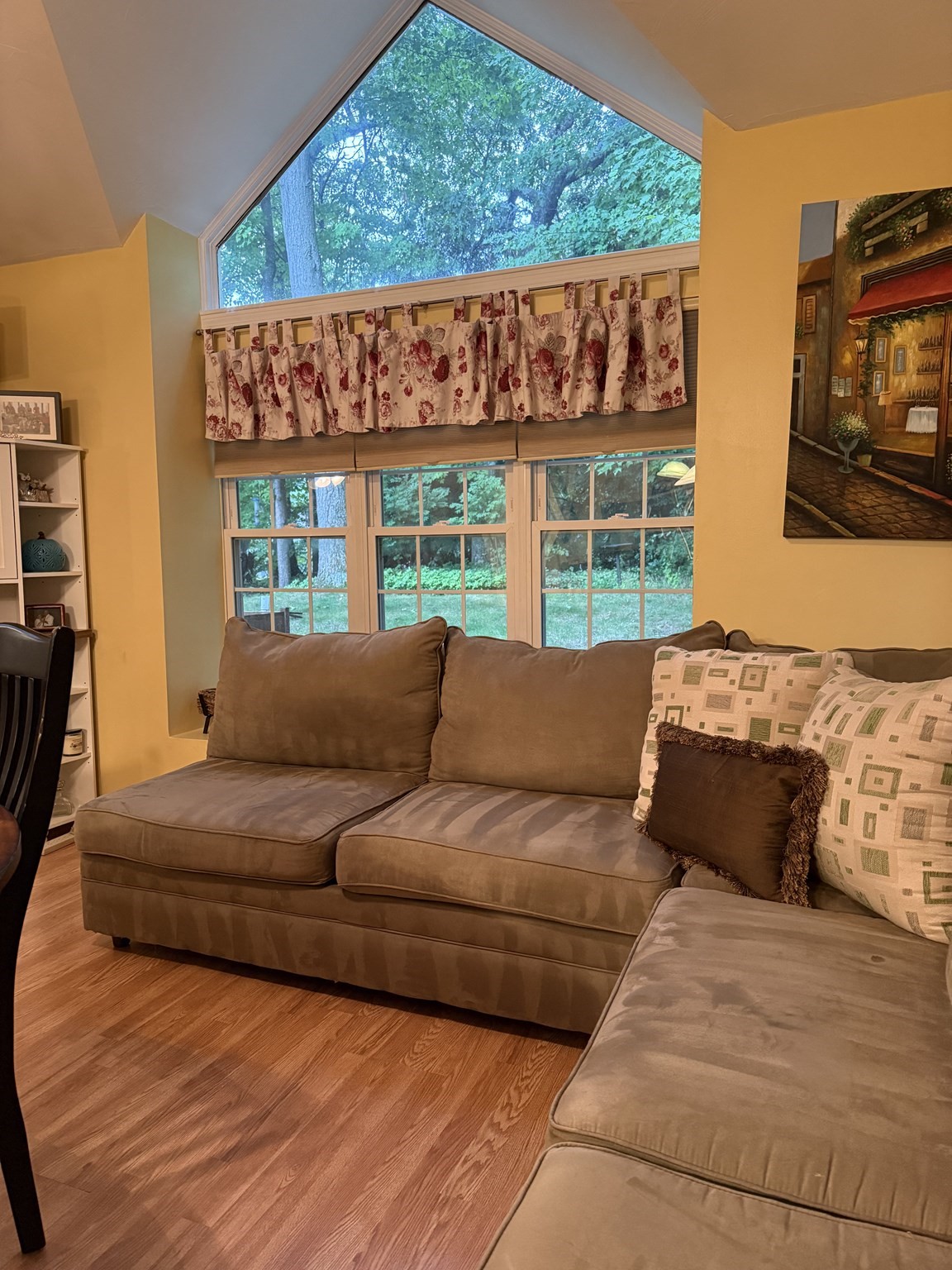401 Ridgefield Circle, Unit 401D Clinton, MA 01510 - Photo 28 of 32 Gallery Image 28